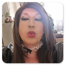Erlebt reale Transensex Dates in Berlin mit Cat Deluxe, dem sexy Trans Girl.