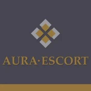 Unser Aura Escort vermittelt in Köln charmante Callgirls, Kurtisanen und Escortdamen.