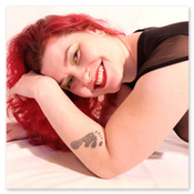 Piercing Kitty - Bizarr Dates bei My Dirty Hobby