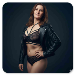 Biete seisse Swingerpartys in Fürth.